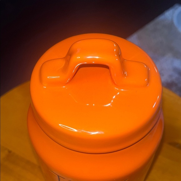Rae Dunn Orange Halloween TRICK OR TREAT Canister NWT 2020 - Picture 4 of 7